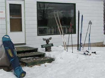 Limerick Lake Lodge And Marina Gilmour Exterior foto